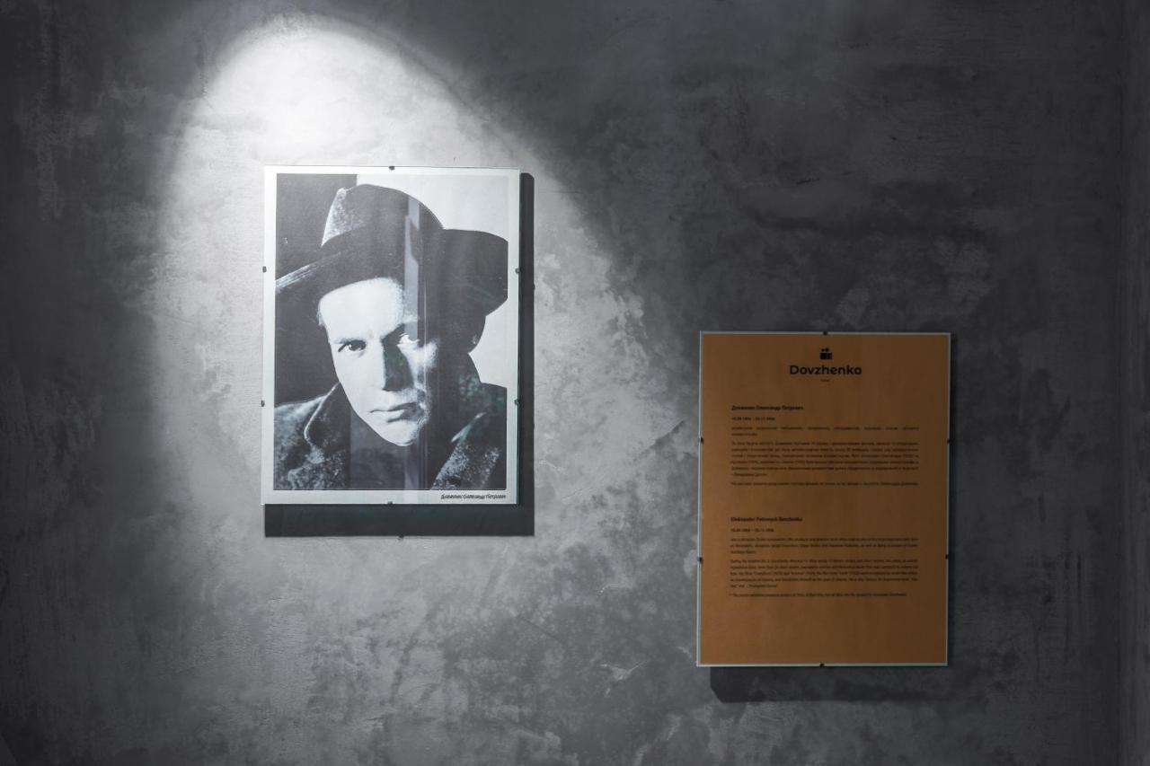 Dovzhenko Hotell Odessa Exteriör bild