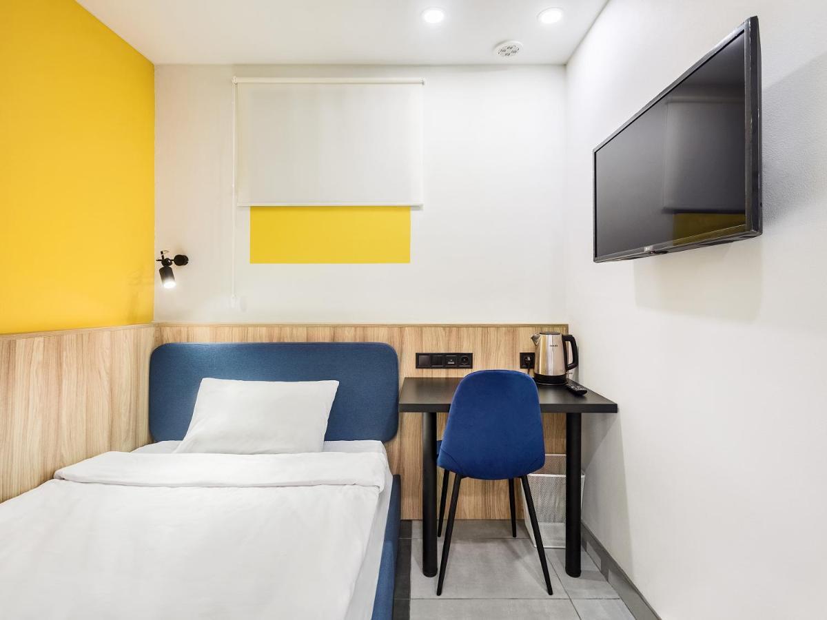 Dovzhenko Hotell Odessa Exteriör bild