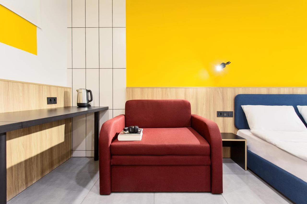 Dovzhenko Hotell Odessa Exteriör bild
